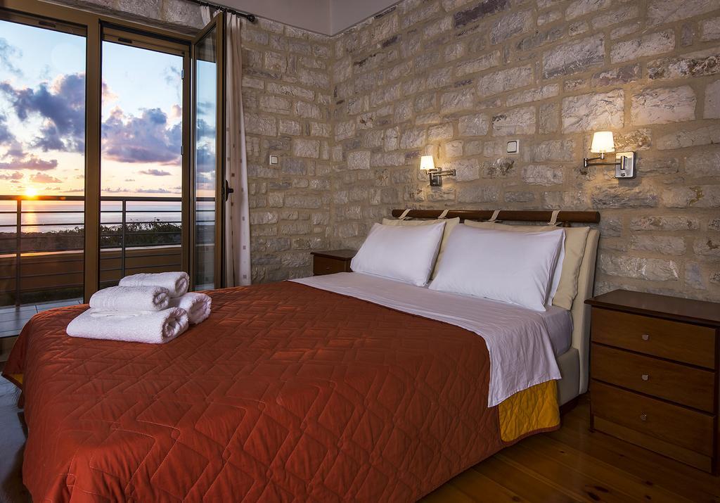 Enastron Villas كيوبارِسِيا المظهر الخارجي الصورة