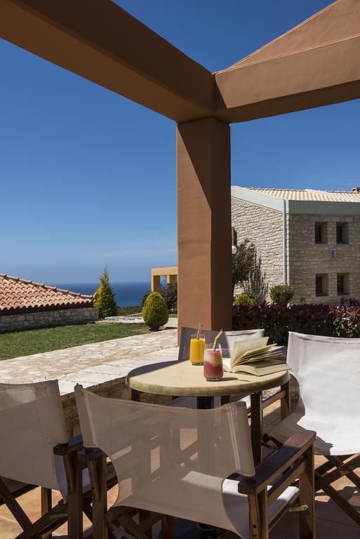 Enastron Villas كيوبارِسِيا المظهر الخارجي الصورة
