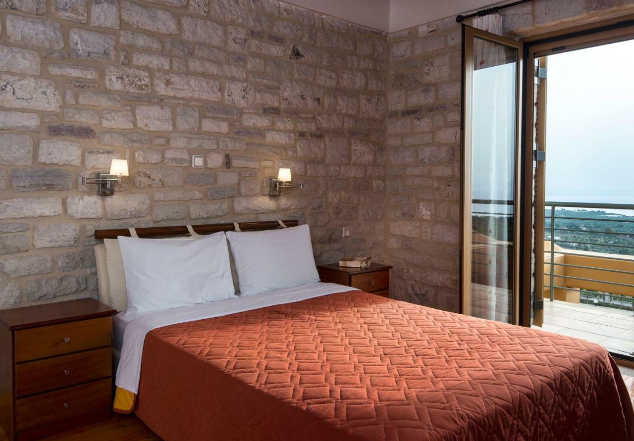Enastron Villas كيوبارِسِيا المظهر الخارجي الصورة